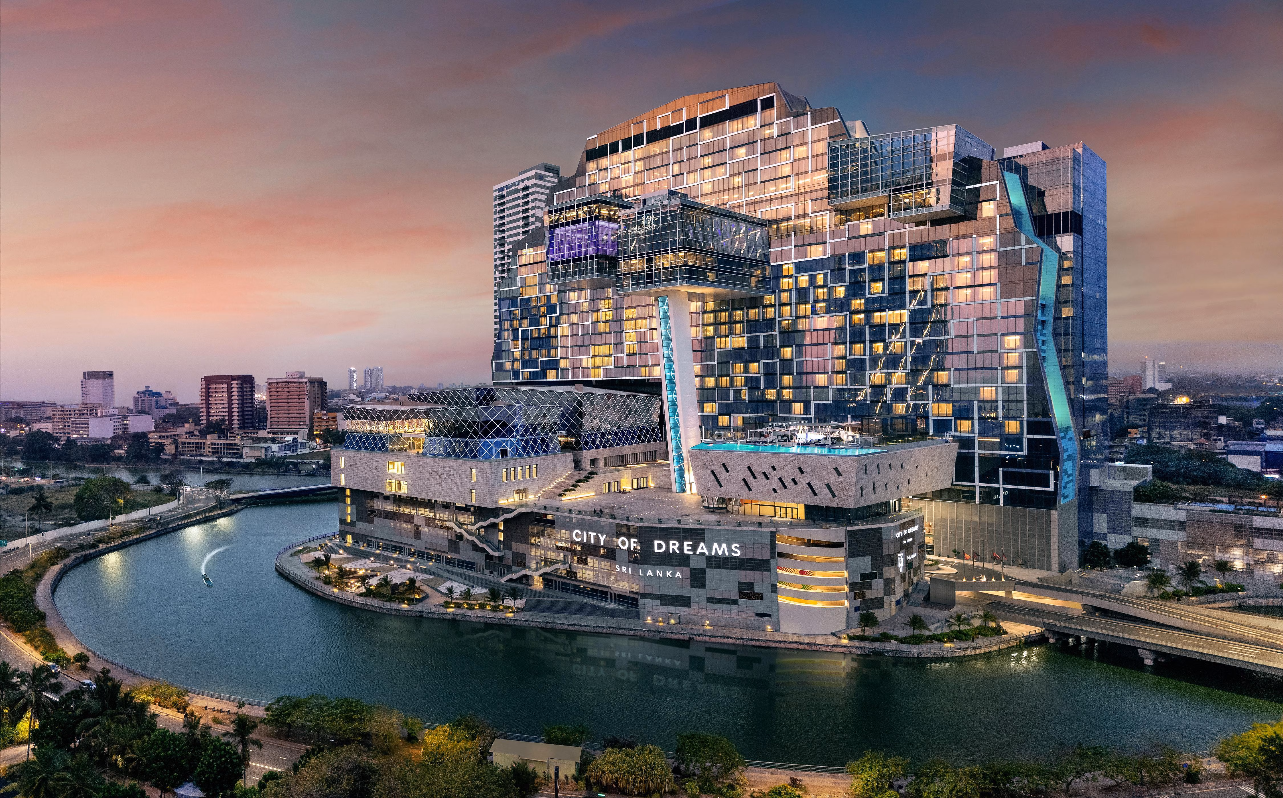 Cinnamon Life, Colombo